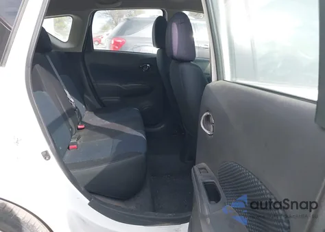 2016 Nissan Versa Note S (Sr)/S Plus/Sl/Sr/Sv z USA, uszkodzony, nr VIN 3N1CE2CP5GL381508